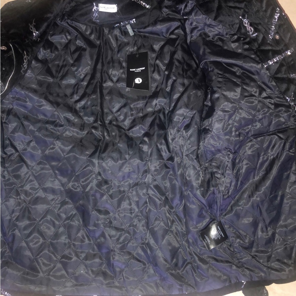 New jacket - Picture 3 of 6